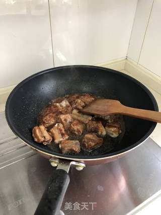 家庭做烟熏排骨的做法