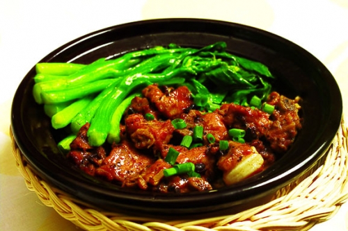 砂锅排骨钵仔饭的做法