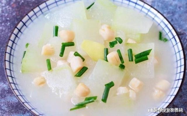 干贝加菜干汤的做法