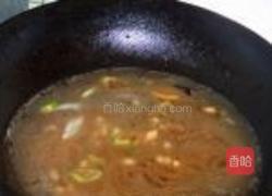 鳕鱼木耳炖豆腐的做法