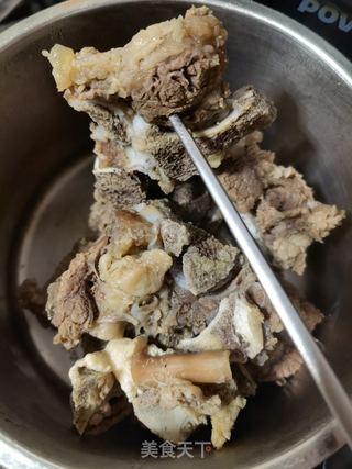 牛排骨汤的最佳做法窍门