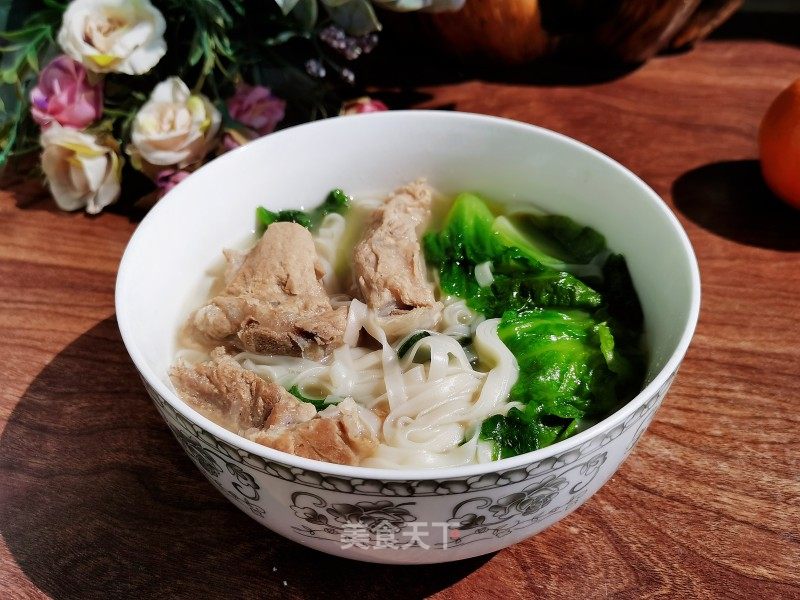 排骨的家常做法排骨面