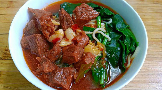 鲜肉蹄膀汤的做法大全