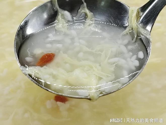 孝感米酒烧汤的做法