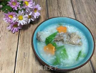 萝卜干排骨粥的做法