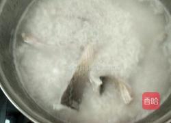 草鱼香菇豆腐汤的做法