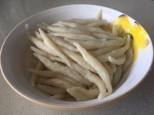 勾鱼和土豆的做法