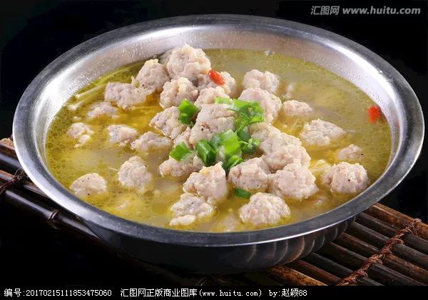 银鱼炖肉丸汤的做法