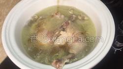鸭肉笋汤砂锅的做法