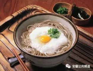 面食鱼煲的做法视频