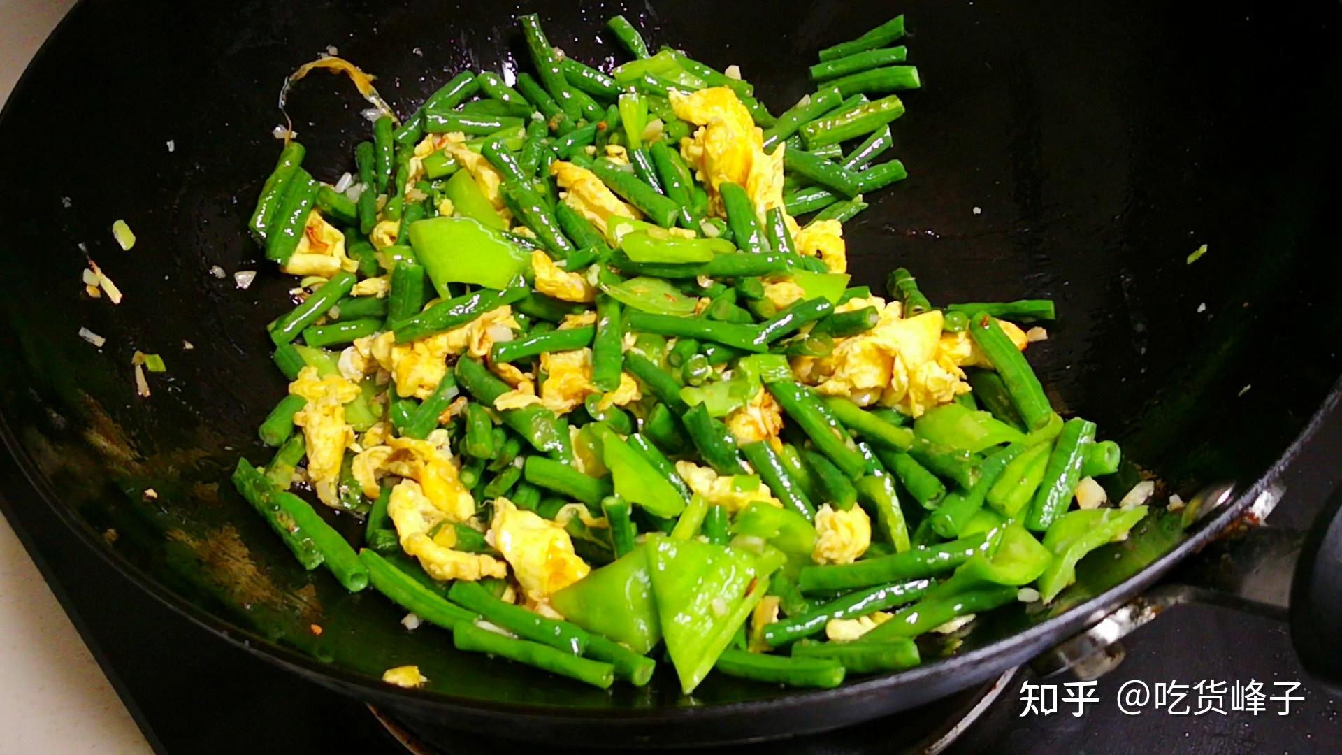 豆角打入鸡蛋的做法