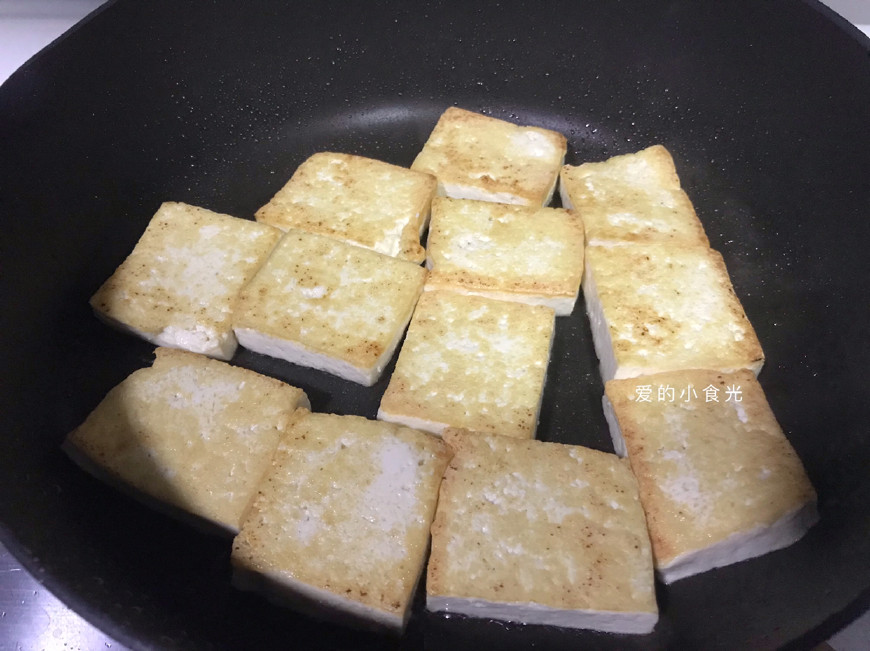 豆腐块煎豆腐的做法