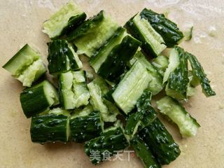 黄瓜鸡蛋减凉调做法