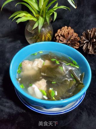 海鲜海带排骨汤的做法