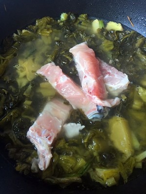 酸菜腐竹鱼的做法