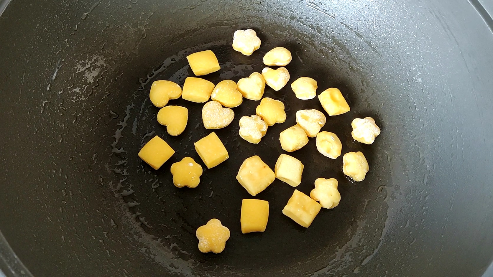 馍馍鸡蛋辅食做法