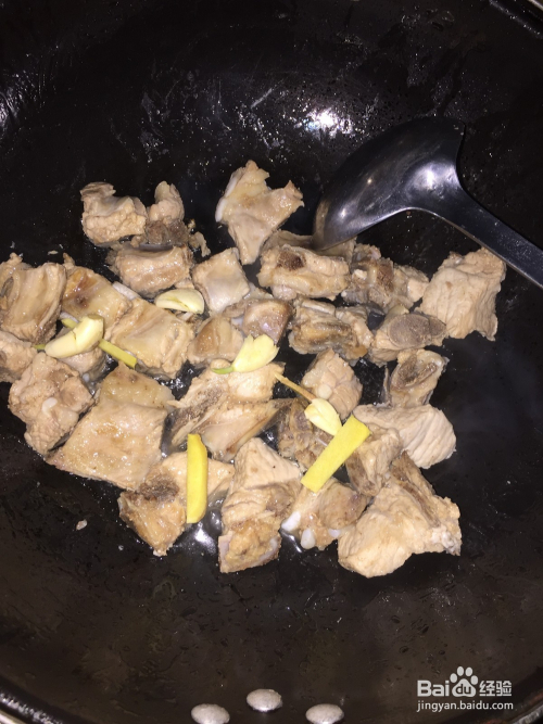 整条的排骨的家常做法