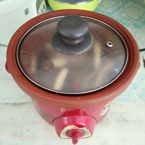 黄芪排骨煮汤的做法