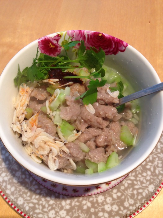 瘦肉辣汤粉的做法