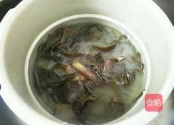 海带鸡蛋骨头汤的做法