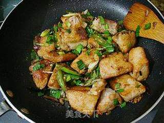 剩下的糍粑鱼做法视频