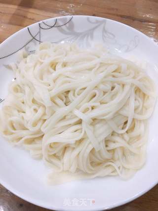 w西红柿鸡蛋拌面的做法