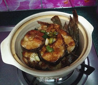 砂锅坨坨鱼的做法