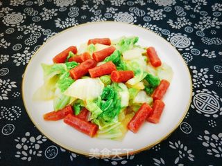 排骨香肠烧白菜的做法