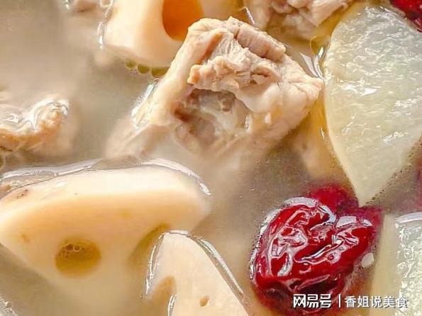 红枣莲藕排骨的做法大全