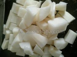 萝卜汤鸡块的做法