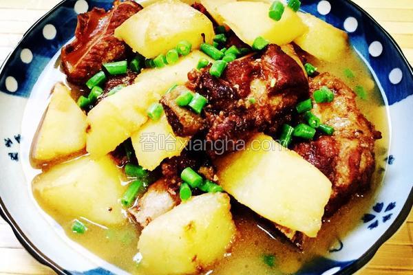 瘦肉排骨炖土豆的做法大全