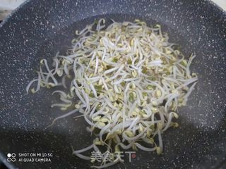 豆腐粉丝炒豆芽的做法