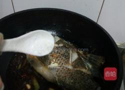鱼红烧非油炸的做法