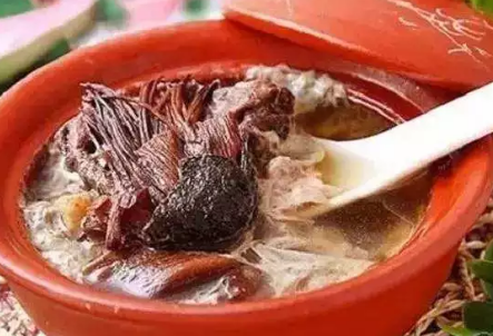 干鹿肾煲汤的做法
