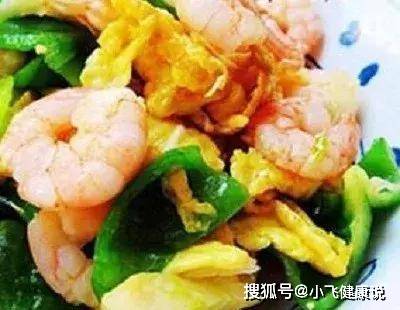 虾仁鸡蛋炒白菜做法