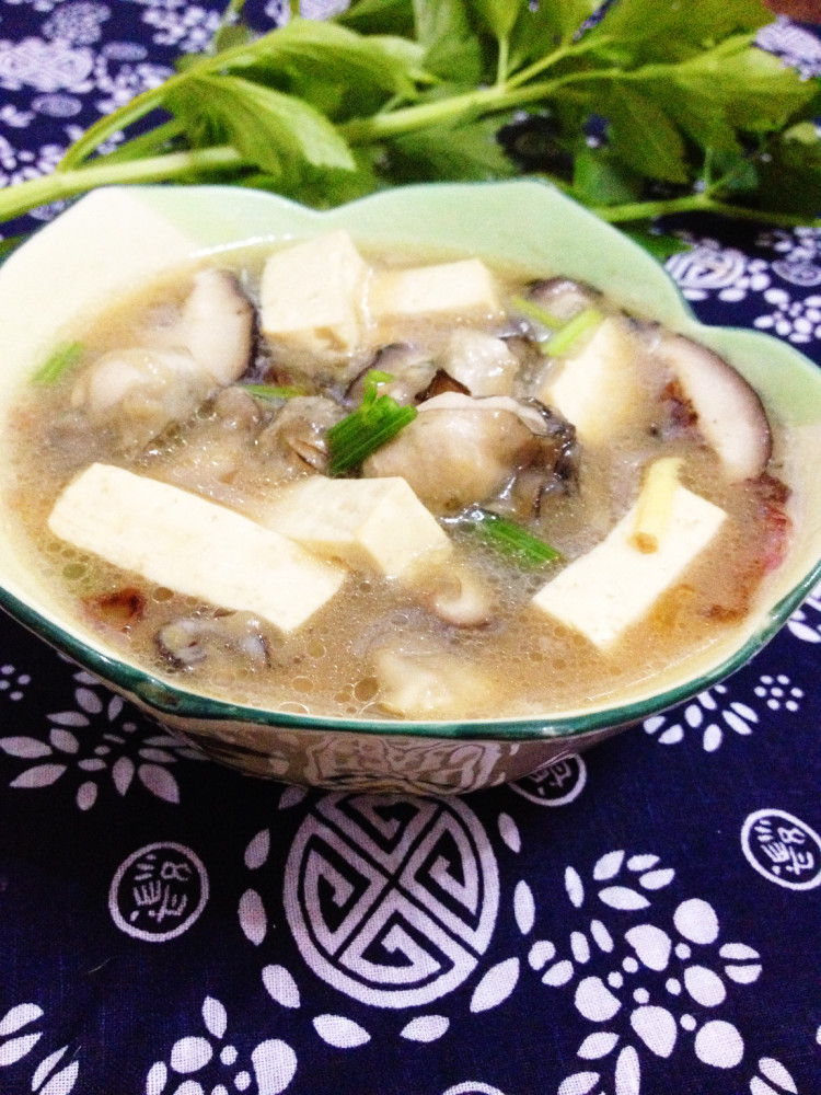 生蚝泡豆腐的做法