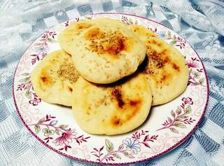 白饼加豆腐串的做法