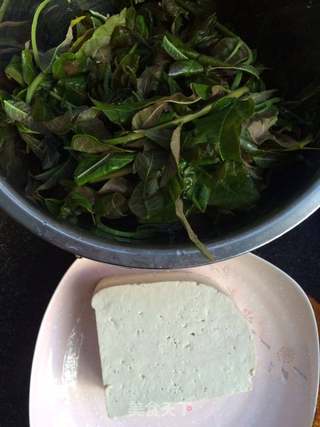 香椿豆腐做菜的做法大全