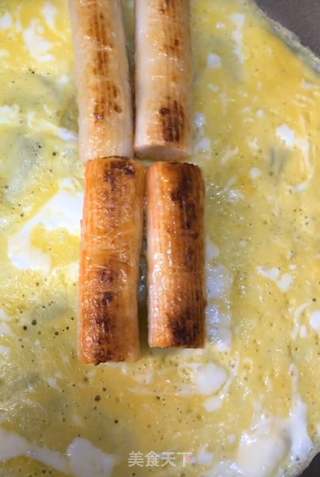 鸡蛋卷放黄油的做法视频