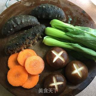 海参炖骨头汤的做法