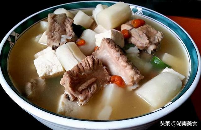 上汤山药排骨汤的做法