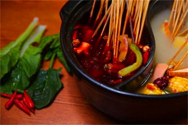 砂锅串串香的做法
