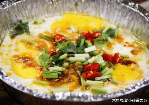 锡纸盘烤鸡蛋的做法