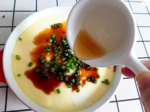 鸡蛋羹的做法豆腐