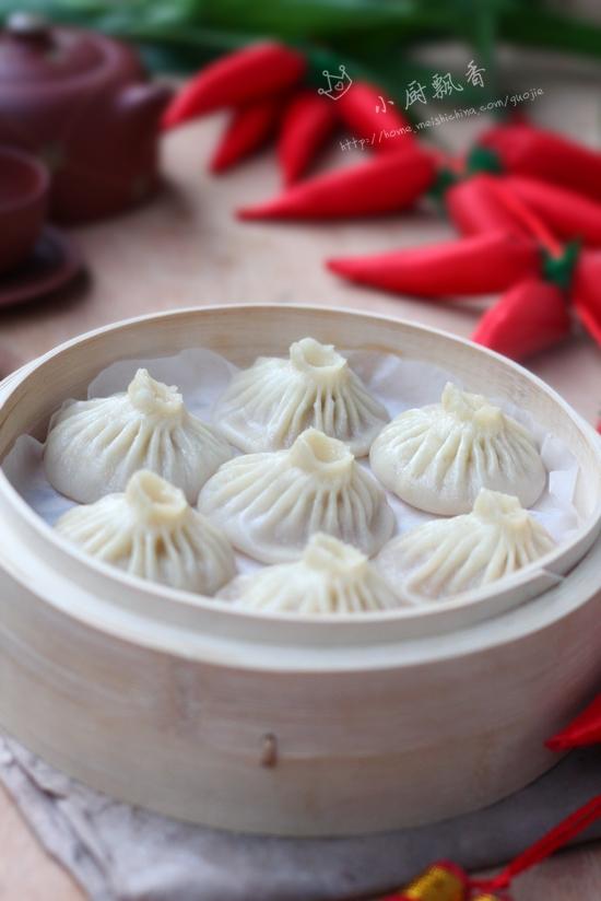 开封小笼灌汤包的做法