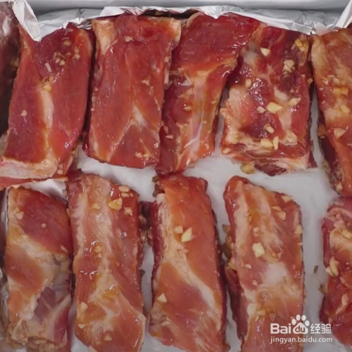 金牌蒜香烤排骨的做法大全