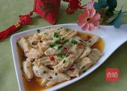 孔雀鱼烧豆腐的做法