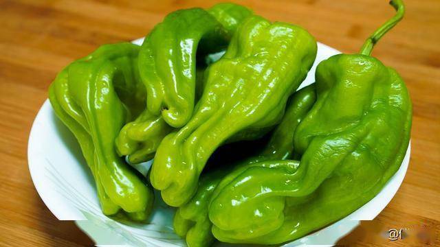 家庭青椒鸡蛋做法简单窍门