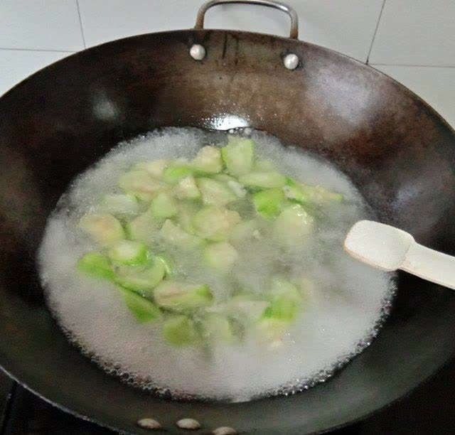 丝瓜鸡蛋汤家常简单做法