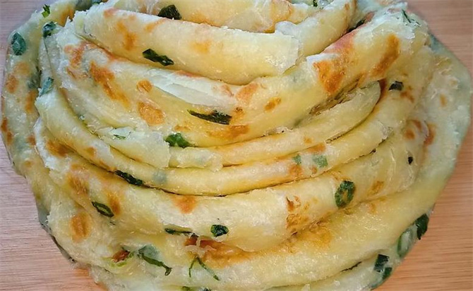 咸菜排骨贴饼的做法窍门